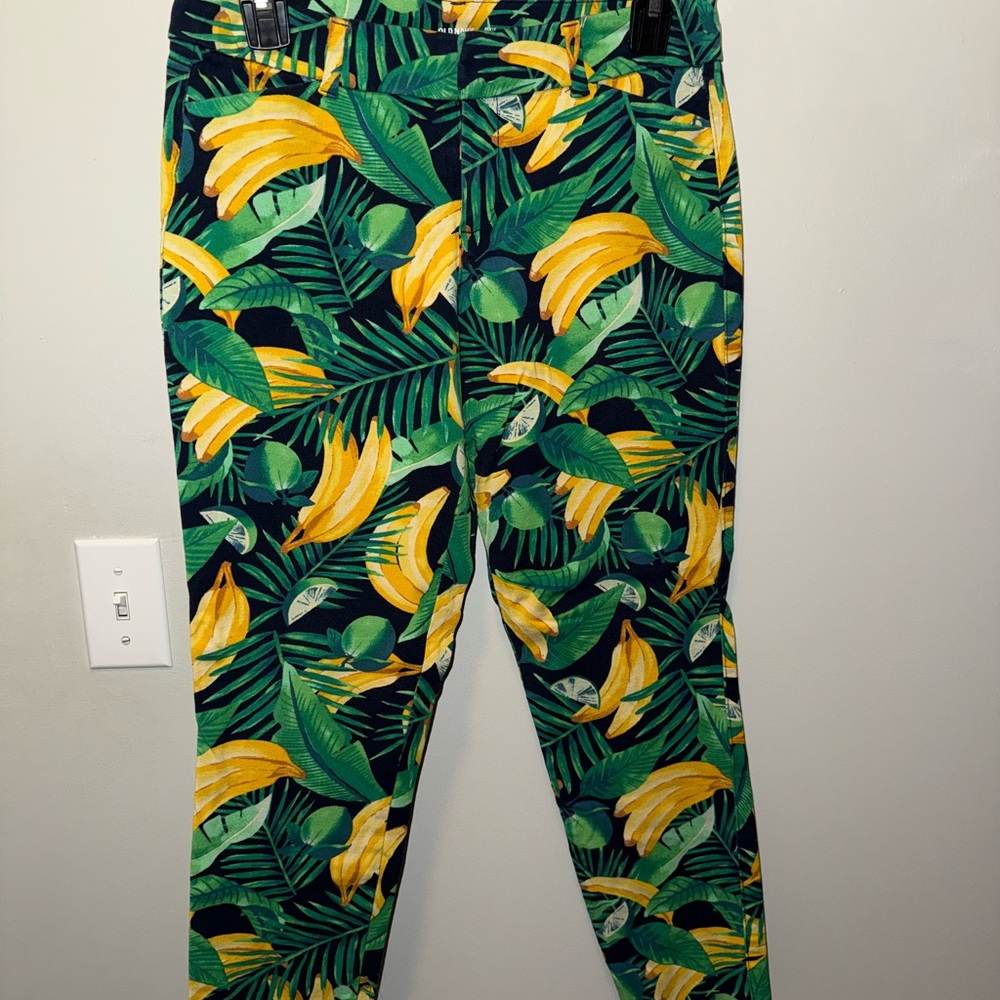 Old Navy Pixie Ankle Pants - Green and Yellow Leaf Pattern